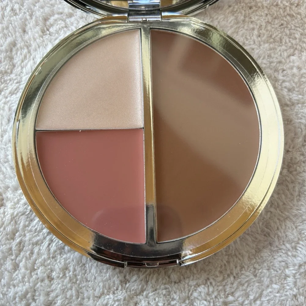 IT Cosmetics CC+ Radiance Vitality Brightening CREME Disc, Naturally Pretty, NEW